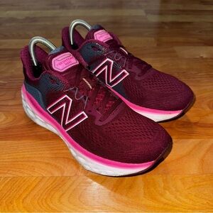 New Balance Fresh Foam X More v3 Shoes Women Sz SS (8.5?) Burgundy Running Read